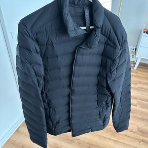 Lululemon puffer jacket men’s
